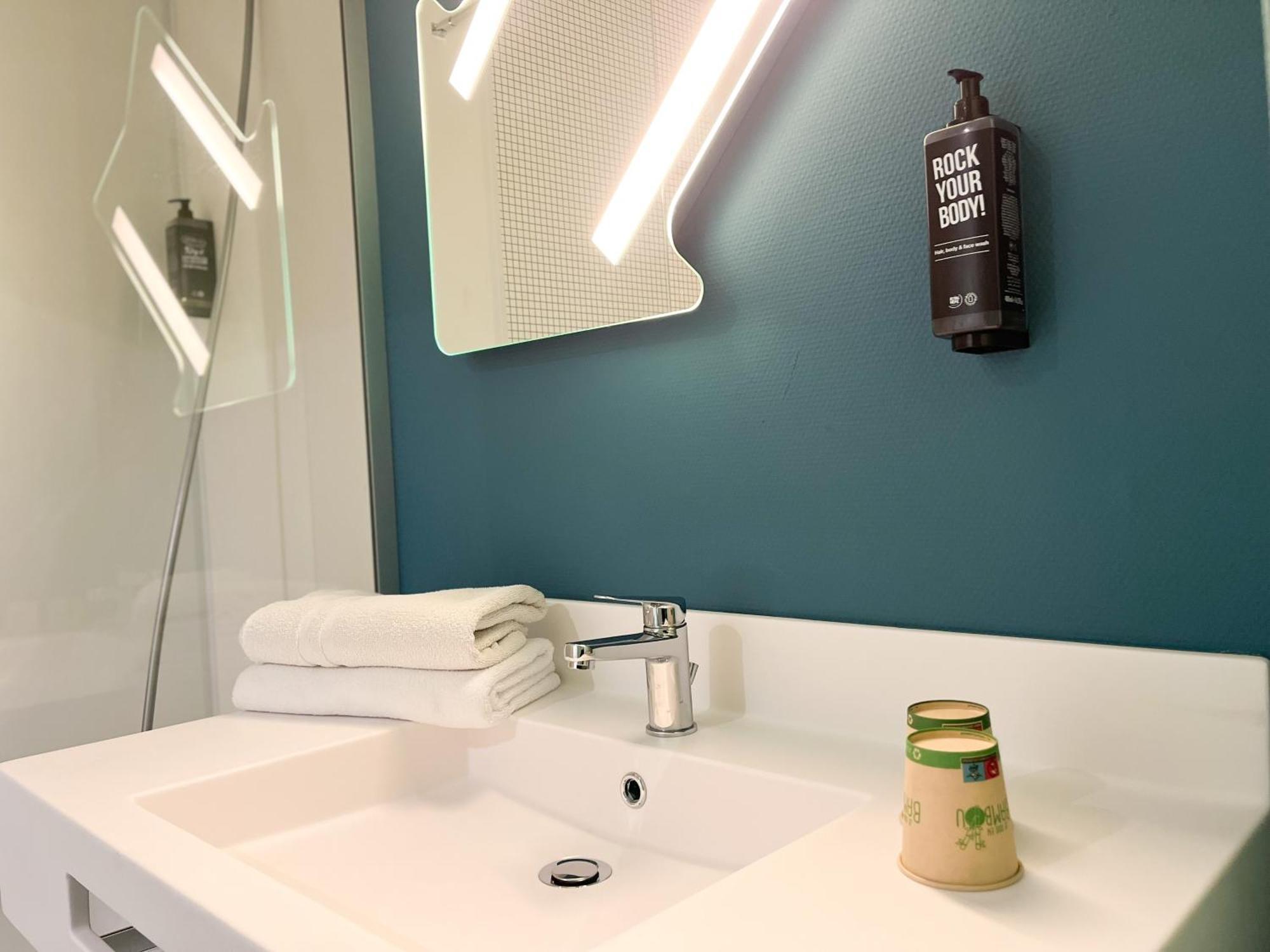 Ibis Budget Saint Christol Les Ales 외부 사진