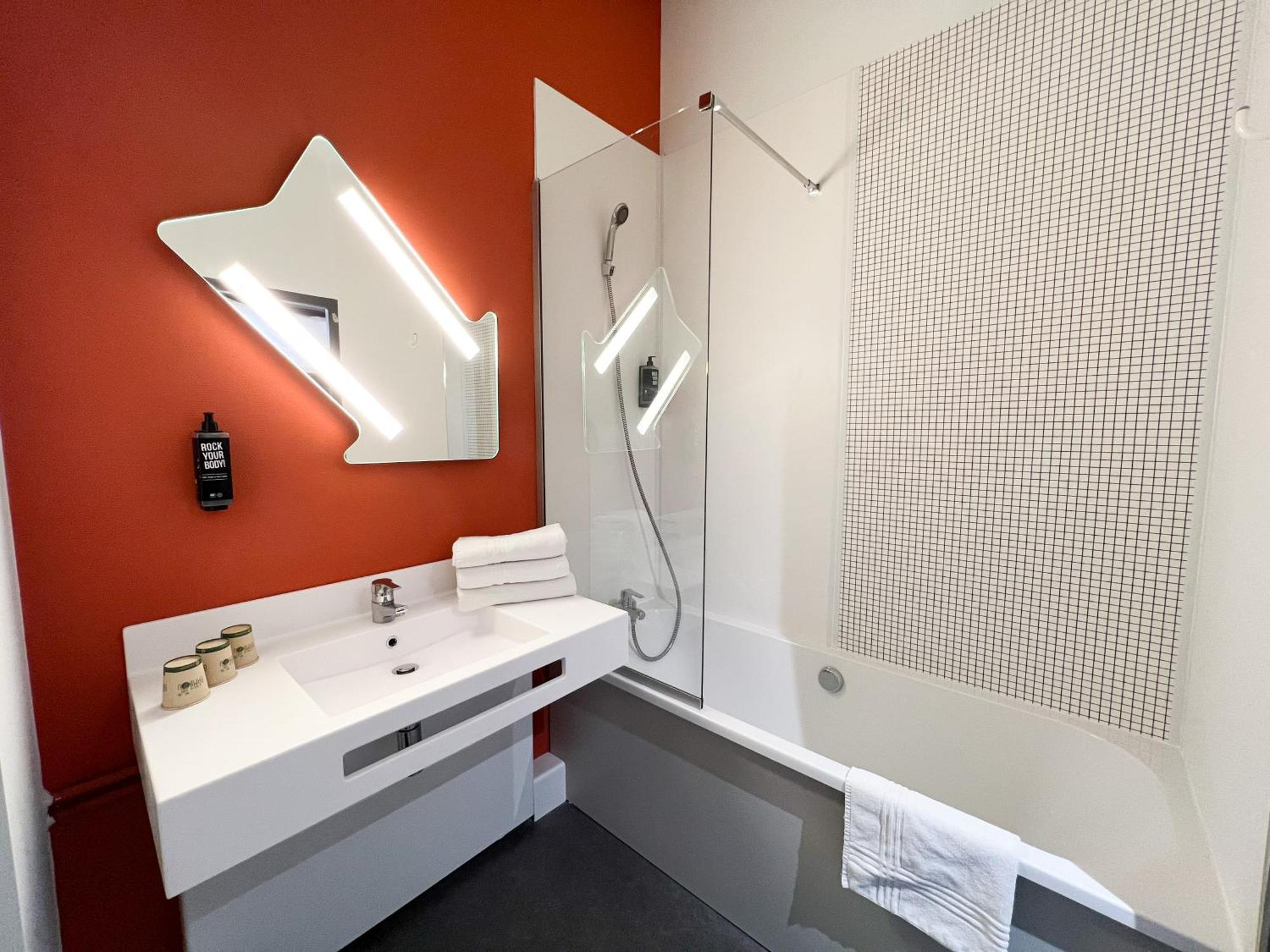 Ibis Budget Saint Christol Les Ales 외부 사진