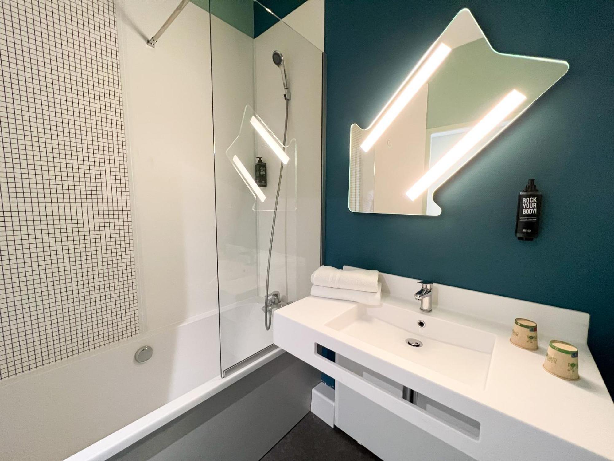 Ibis Budget Saint Christol Les Ales 외부 사진