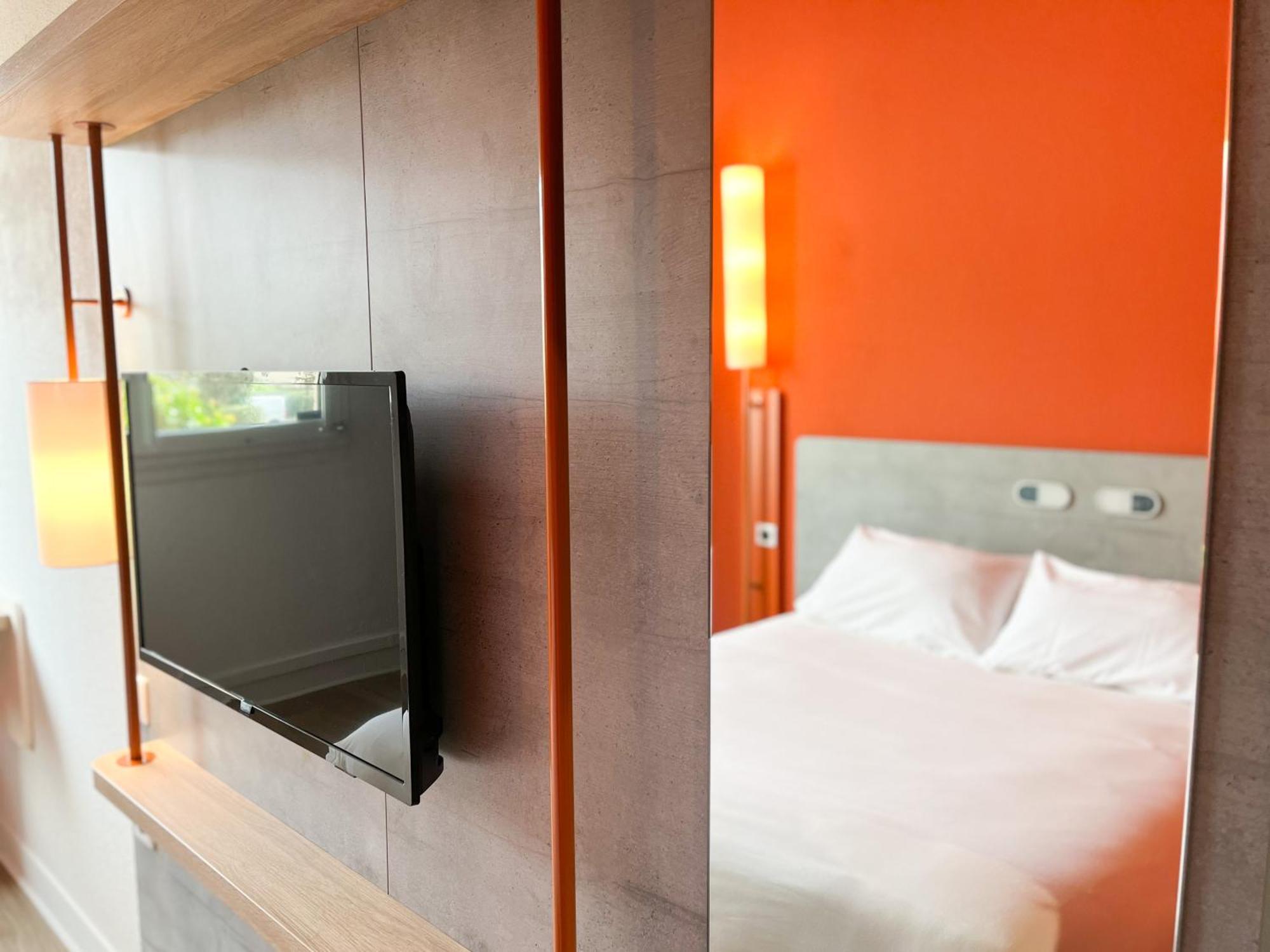 Ibis Budget Saint Christol Les Ales 외부 사진