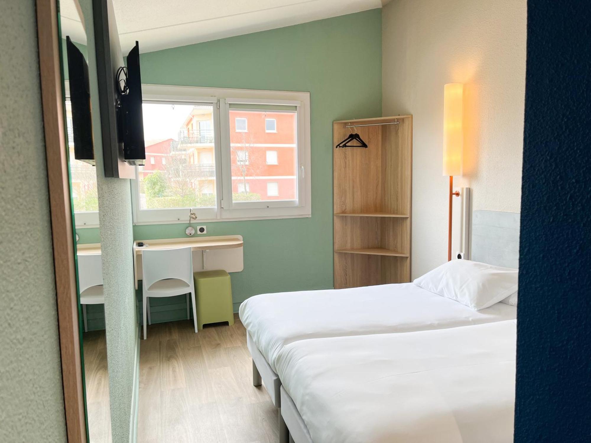 Ibis Budget Saint Christol Les Ales 외부 사진