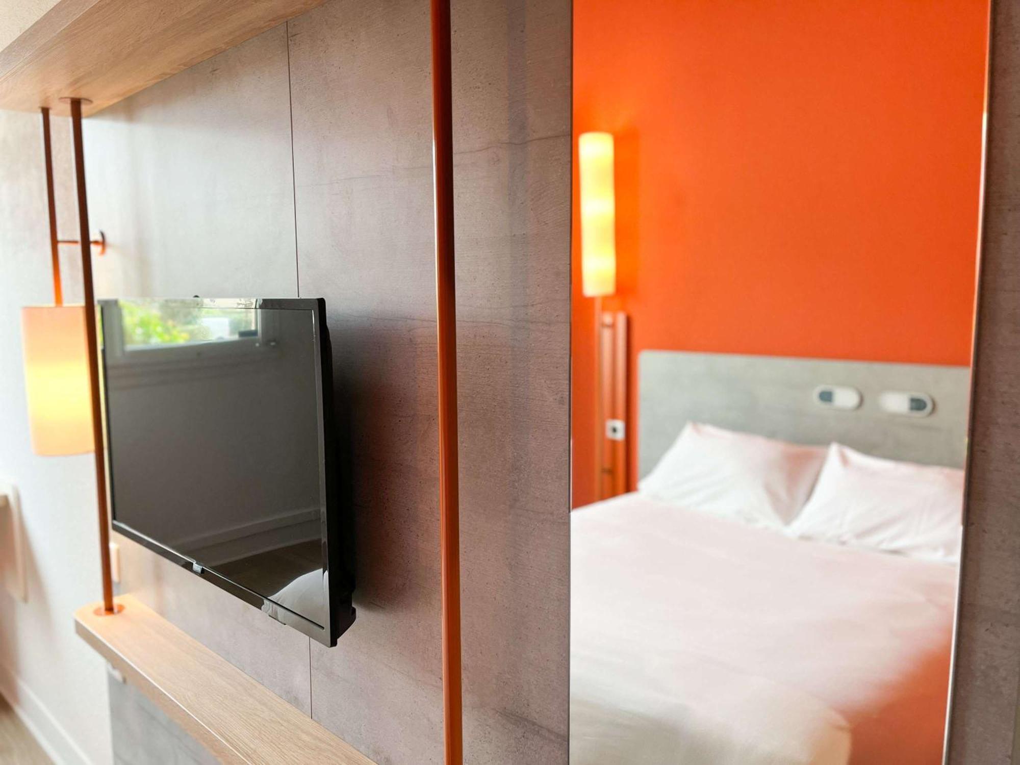 Ibis Budget Saint Christol Les Ales 외부 사진