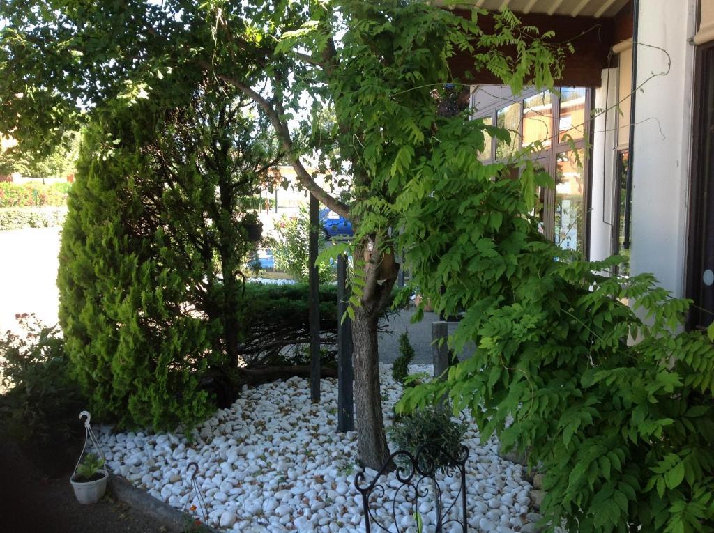 Ibis Budget Saint Christol Les Ales 외부 사진