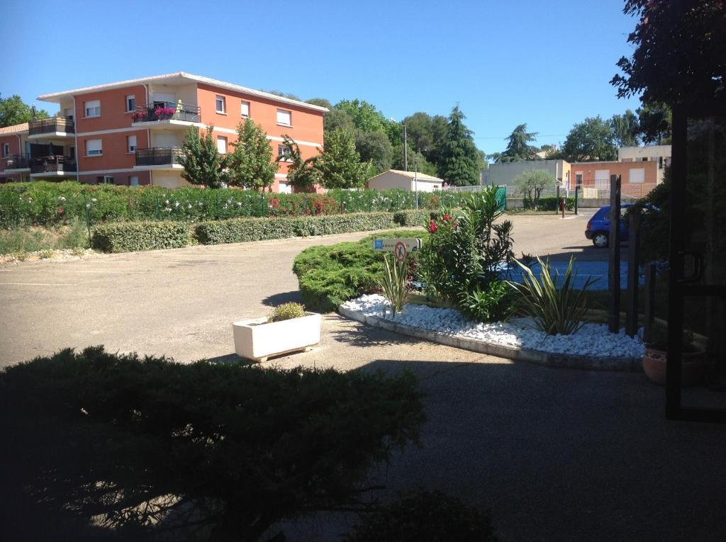 Ibis Budget Saint Christol Les Ales 외부 사진